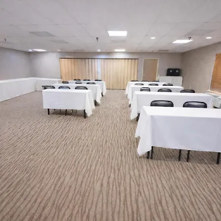 Comfort Inn Owatonna Near Medical Center-2